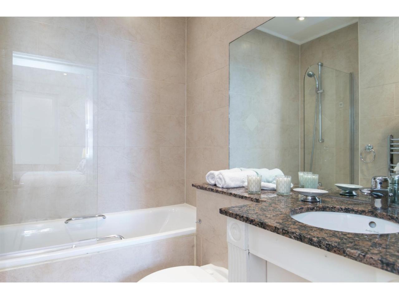 Fitzrovia Serviced Apartments London Exterior photo