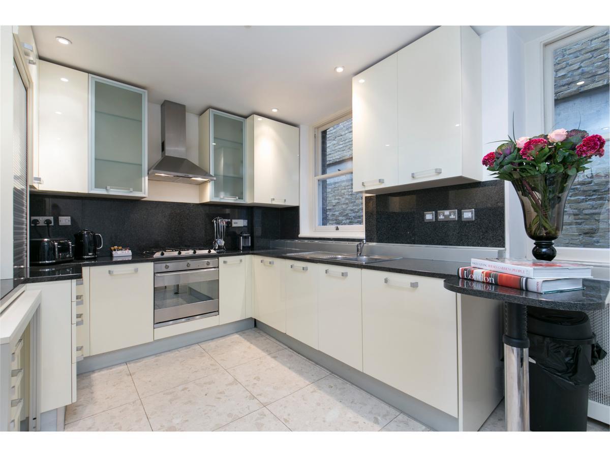 Fitzrovia Serviced Apartments London Exterior photo